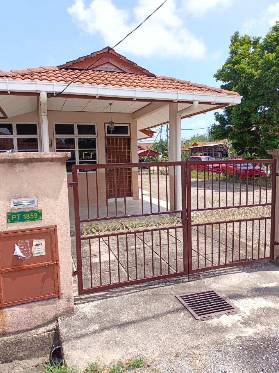 Rumah percutian Dolla *